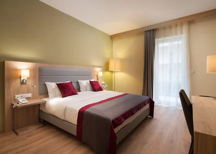 Akeah Verdi Szálloda 4*