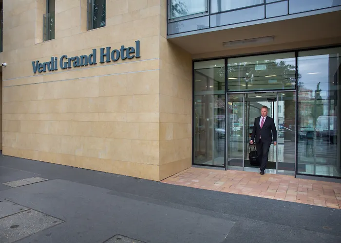 Szálloda Akeah Verdi 4*