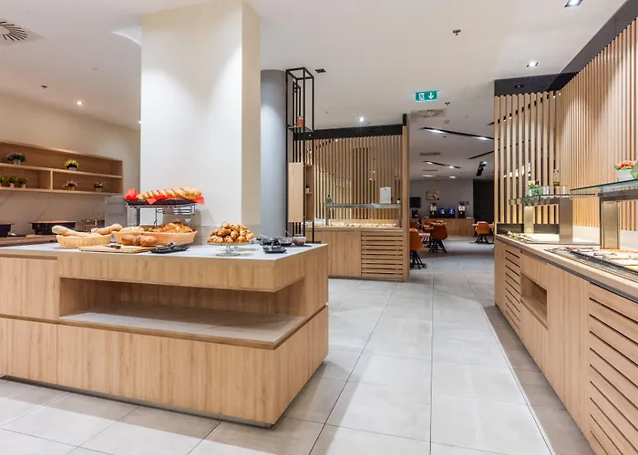 Akeah Verdi Szálloda