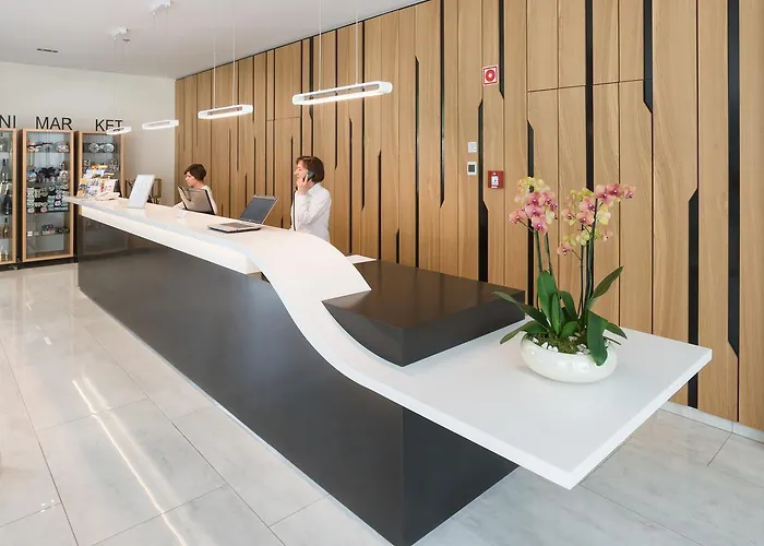 Akeah Verdi 4* Budapest