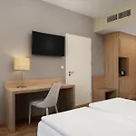 Akeah Verdi 4* ブダペスト