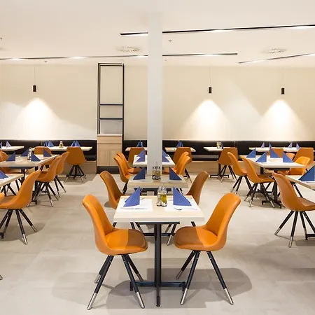 מלון Akeah Verdi 4*